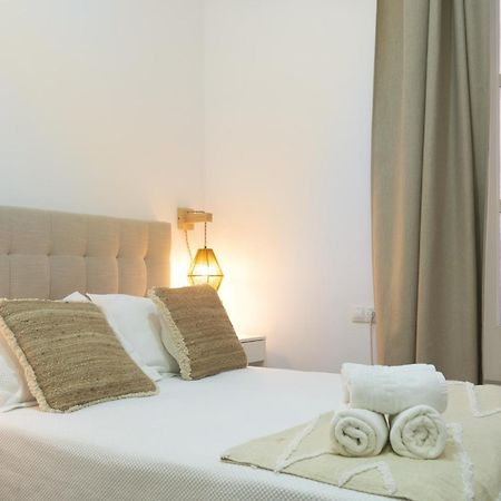 Apartamentos Casa Macias Cádiz Exterior photo